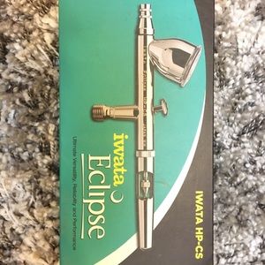 Iwata airbrushe machine & airbrushe gun